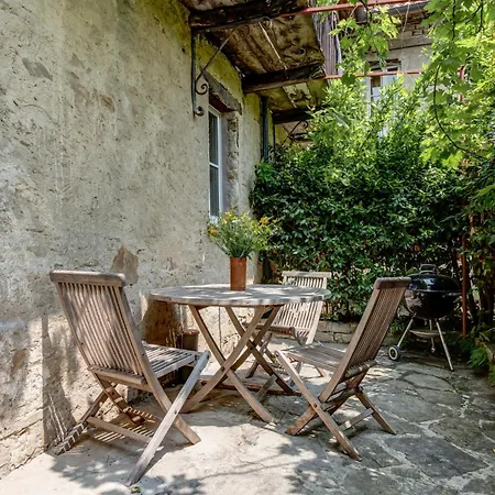 Feriehus Casa Seta, Cascine Crema Mit Grossem Pool, Pool-, Billard-, Spiel-, Brotbackhaus Cortemilia